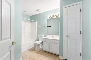 2191 Rockbridge Rd, Stone Mountain, GA 30087 - Photo 21