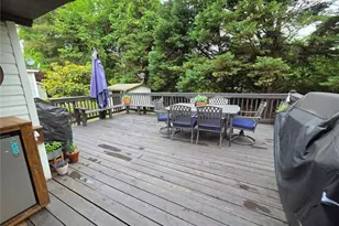 4855 Peachtree Dr, Buford, GA 30518 - Photo 21