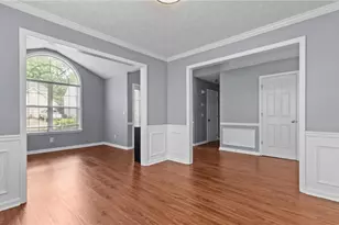 450 Manor Glen Dr, Suwanee, GA 30024 - Photo 13