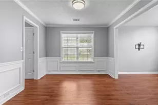 450 Manor Glen Dr, Suwanee, GA 30024 - Photo 15