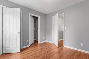 450 Manor Glen Dr, Suwanee, GA 30024 - Photo 21