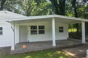 979 Billings Ave SE, Atlanta, GA 30315 - Photo 1