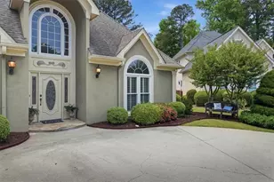 210 Masters View Ct, Duluth, GA 30097 - Photo 3