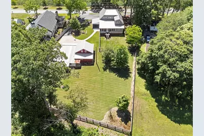 527 Main Street, Suwanee, GA 30024 - Photo 5