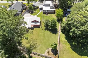 527 Main St, Suwanee, GA 30024 - Photo 5