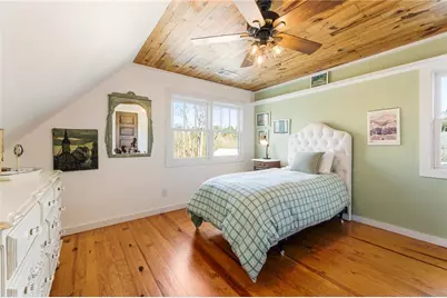 527 Main Street, Suwanee, GA 30024 - Photo 29