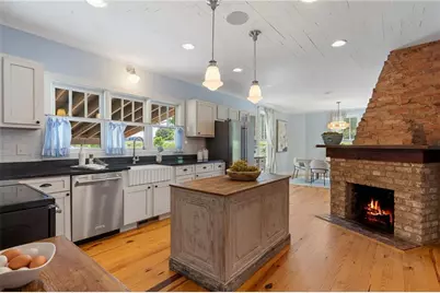 527 Main Street, Suwanee, GA 30024 - Photo 15
