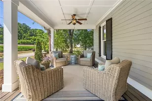 527 Main St, Suwanee, GA 30024 - Photo 11