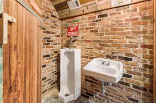527 Main St, Suwanee, GA 30024 - Photo 43
