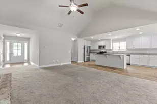 320 Lokeys Ln, Bethlehem, GA 30620 - Photo 7