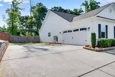 320 Lokeys Lane, Bethlehem, GA 30620 - Photo 3