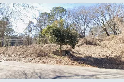 512 Gary Rd, NW, Atlanta, GA 30318 - Photo 3