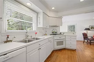 1960 Brookview Dr NW, Atlanta, GA 30318 - Photo 11