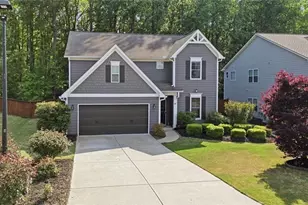 3240 Blackburn Dr, Cumming, GA 30040 - Photo 5