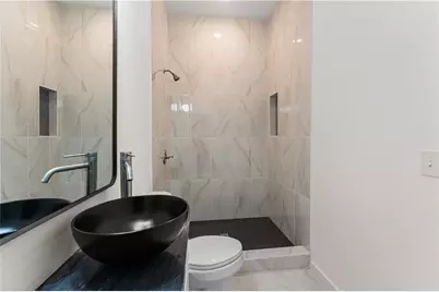 1092 Hillcrest Drive SE, Atlanta, GA 30316 - Photo 11