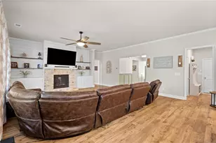 2121 Charmond Dr, Monroe, GA 30656 - Photo 13