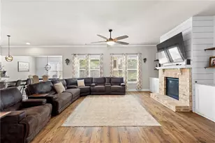 2121 Charmond Dr, Monroe, GA 30656 - Photo 15