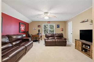 100 Weatherburne Dr, Roswell, GA 30076 - Photo 23