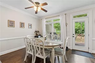 100 Weatherburne Dr, Roswell, GA 30076 - Photo 9