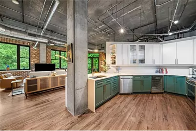 3235 Roswell Road NE #405, Atlanta, GA 30305 - Photo 7