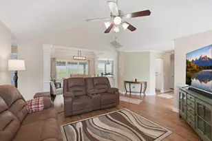 346 River Mist Cir, Jefferson, GA 30549 - Photo 9