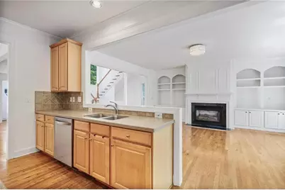 2024 Wrights Mill Circle NE, Atlanta, GA 30324 - Photo 11