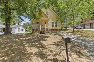 845 Mildred Pl NW, Atlanta, GA 30318 - Photo 3