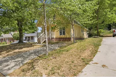 845 Mildred Place NW, Atlanta, GA 30318 - Photo 3