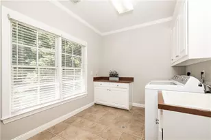 915 Glengate Pl, Atlanta, GA 30328 - Photo 49