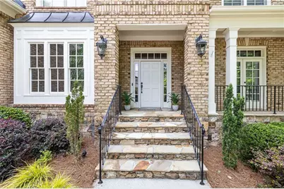 915 Glengate Place, Atlanta, GA 30328 - Photo 3
