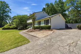 658 Benson Hurst Dr SW, Mableton, GA 30126 - Photo 5