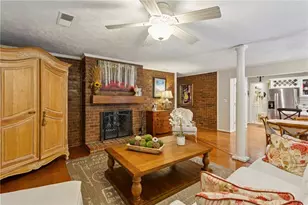 365 Briarwood Ct, Marietta, GA 30068 - Photo 9