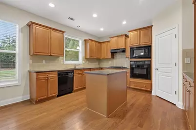 6121 Stillwater Trail, Flowery Branch, GA 30542 - Photo 41