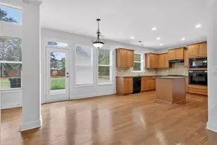 6121 Stillwater Trail, Flowery Branch, GA 30542 - Photo 37