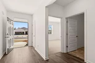 8563 Secretariat Dr, Lithonia, GA 30058 - Photo 5