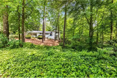504 Kingswood Lane NW, Atlanta, GA 30305 - Photo 3