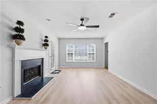 812 Vinings Forest Ln SE, Smyrna, GA 30080 - Photo 5