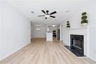 812 Vinings Forest Ln SE, Smyrna, GA 30080 - Photo 7