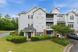 812 Vinings Forest Ln SE, Smyrna, GA 30080 - Photo 1