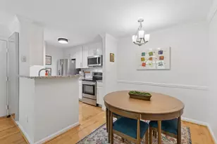 1024 Chastain Park Ct, Atlanta, GA 30342 - Photo 13