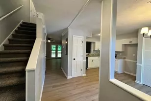 1084 Huntington Trce SE, Smyrna, GA 30082 - Photo 3