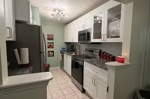 1210 Old Hammond Chase, Sandy Springs, GA 30350 - Photo 7
