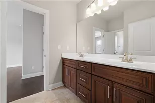 710 Deer Holw Trce, Suwanee, GA 30024 - Photo 33