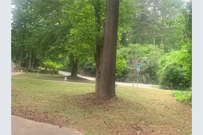 4429 Amy Road, Snellville, GA 30039 - Photo 19