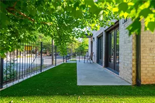 420A Parkway Dr NE, Atlanta, GA 30308 - Photo 5
