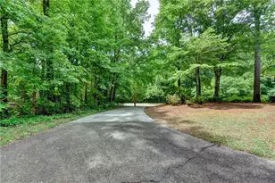 5062 Oak Farm Way, Flowery Branch, GA 30542 - Photo 93