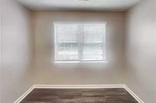 436 Allgood Cir, Stone Mountain, GA 30083 - Photo 13
