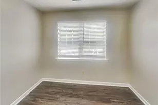 436 Allgood Cir, Stone Mountain, GA 30083 - Photo 11