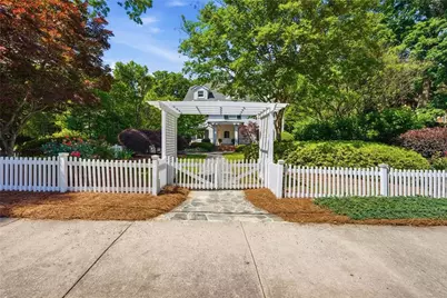 235 The Prado NE, Atlanta, GA 30309 - Photo 3