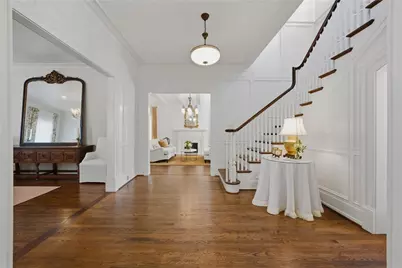 235 The Prado NE, Atlanta, GA 30309 - Photo 13